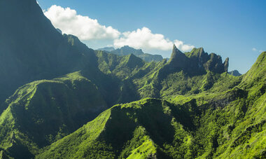 tahiti_mountain_7.jpg Tahiti mountain