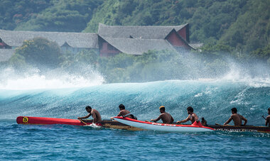 Air Tahiti Nui pirogue Only in Tahiti