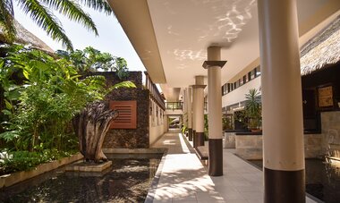 Tahiti Pearl Beach Resort & Spa