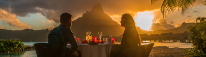 full-_0005_veerdonk-visuals-full-rights-web-social-media-ife_95.jpg Air Tahiti Nui Honeymoon sunset Veerdonk