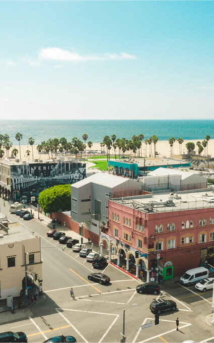 full-_0008_losangeles-venice.jpg Air Tahiti Nui USA Los Angeles